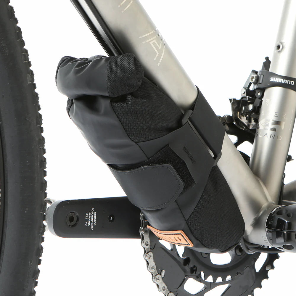 Rámová taška RESTRAP DOWNTUBE BAG 1,2 l černá