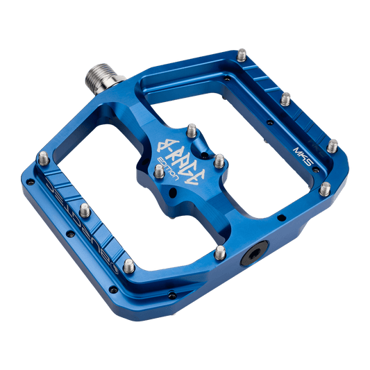 Ploché pedály BURGTEC PENTHOUSE FLAT MK5 B-RAGE EDITION Blue