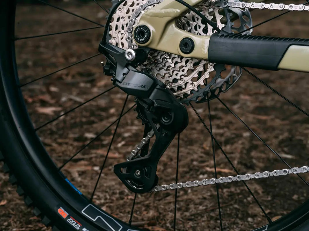 Przerzutka tylna SHIMANO M7200-SGS 12V