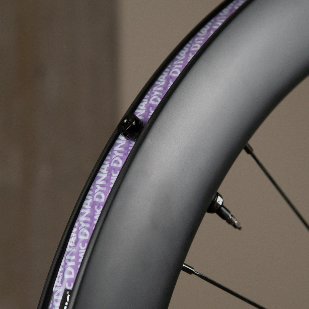 Pose du fond de jante tubeless DYNAMIC BARKEEPER