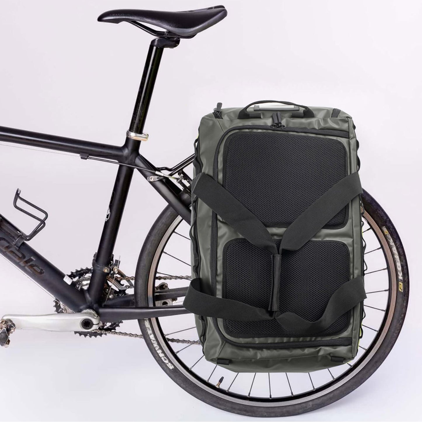 Resväska BUDS DUFFEL BAG MEDIUM 42 L Röd