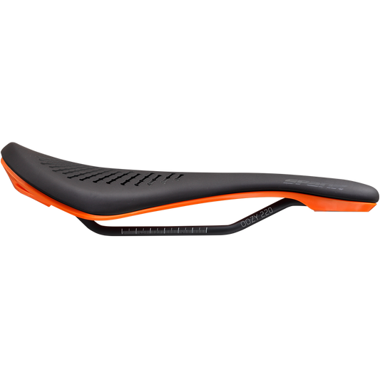 Siodełko SPANK OOZY 220 144mm CrN/Ti Rails Orange