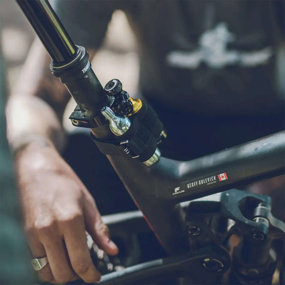 Slangeløst CO2 LEZYNE BLASTER-reparationssæt + 5 bits