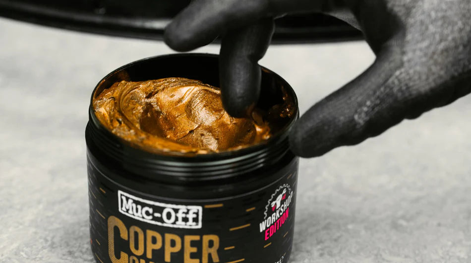 MUC-OFF COPPER COMPOUND měděné mazivo (450 ml)
