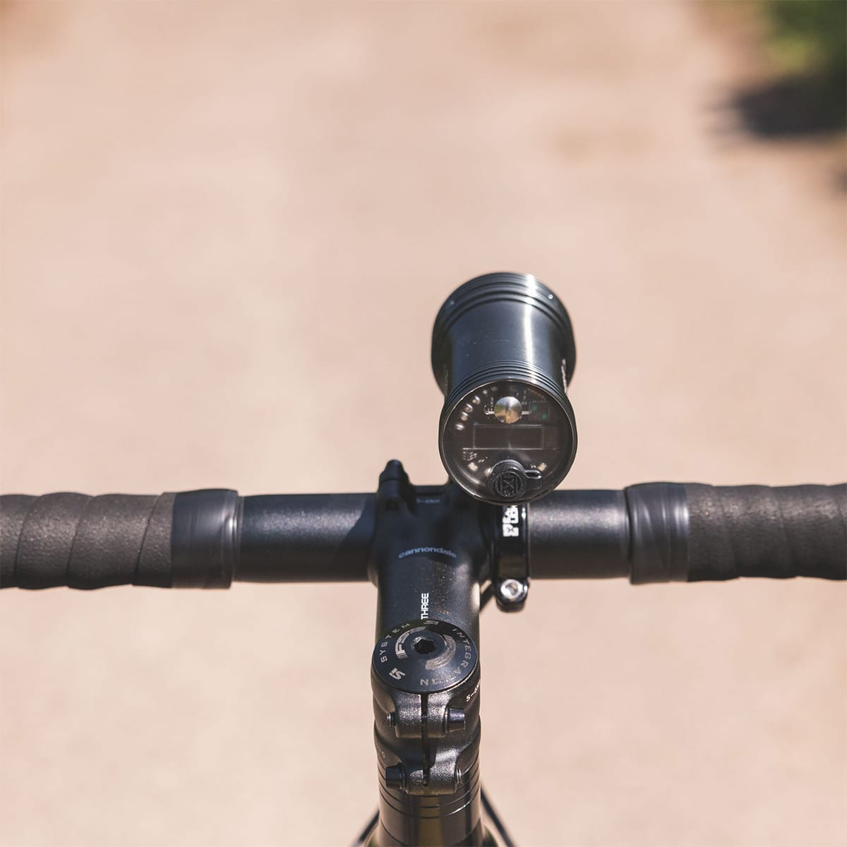 Přední osvětlení VÝSTRAŽNÁ SVĚTLA STRADA MK12 RS