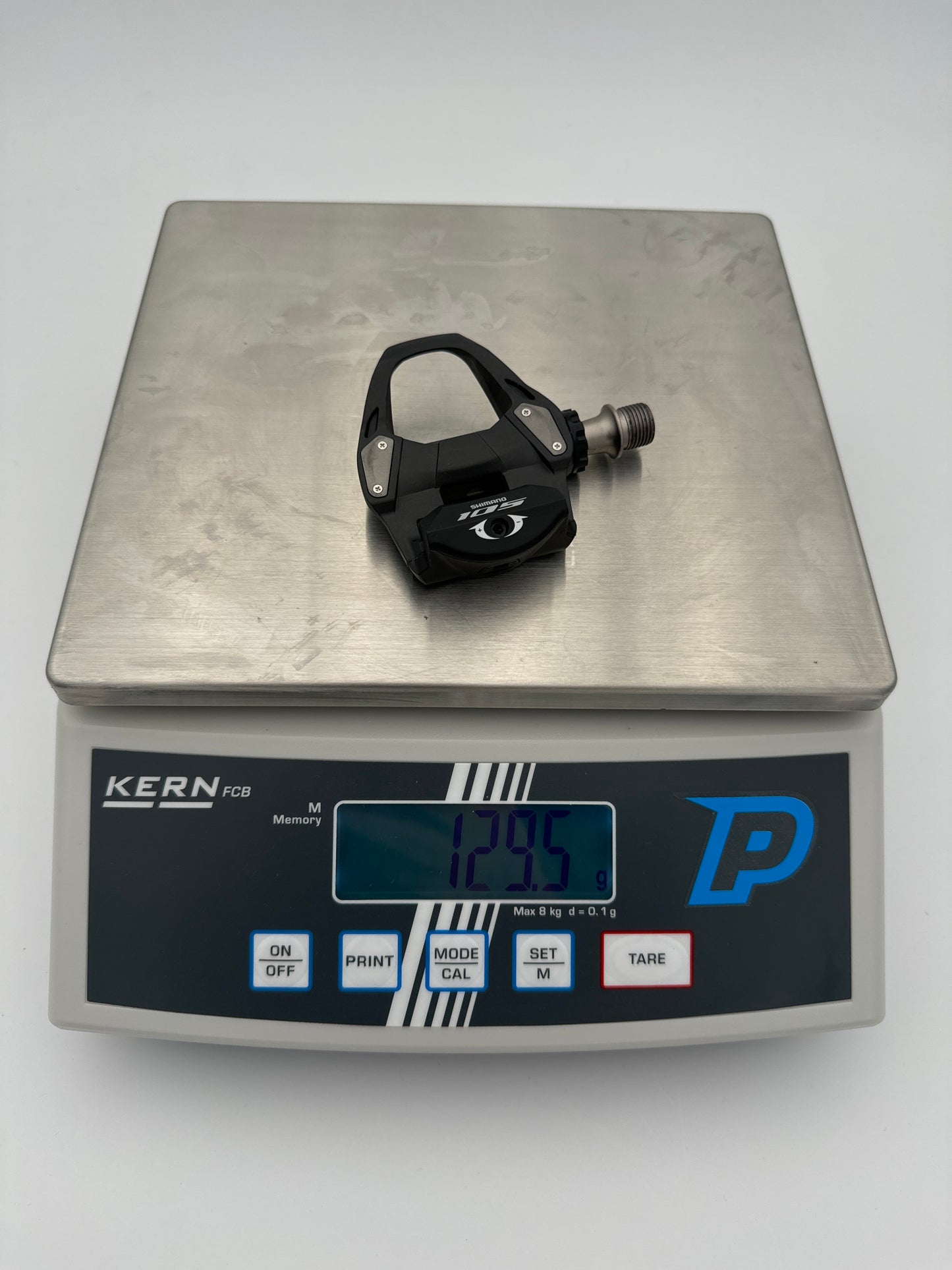 SHIMANO 105 R7000 pedaler