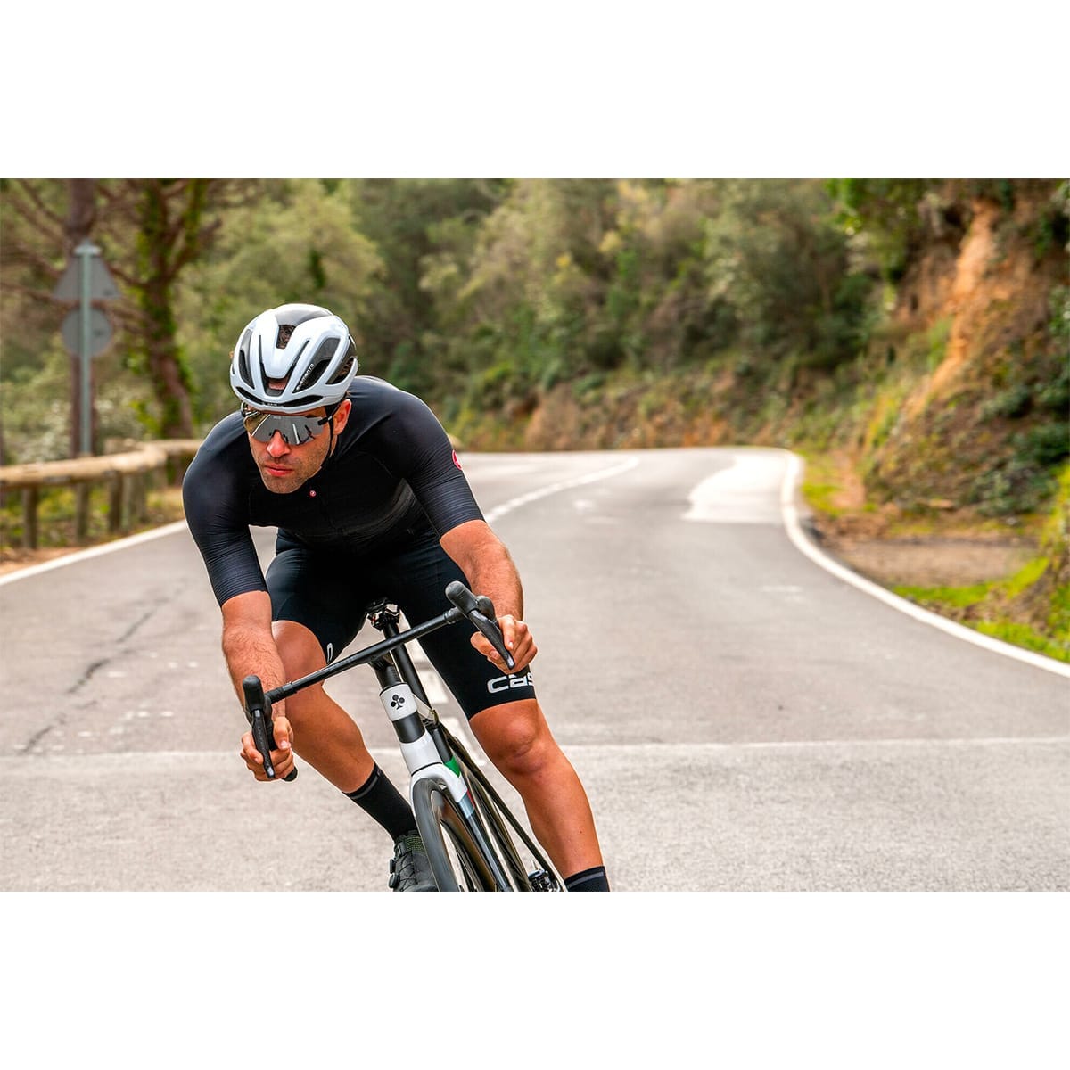 KASK ELEMENTO landevejshjelm hvid