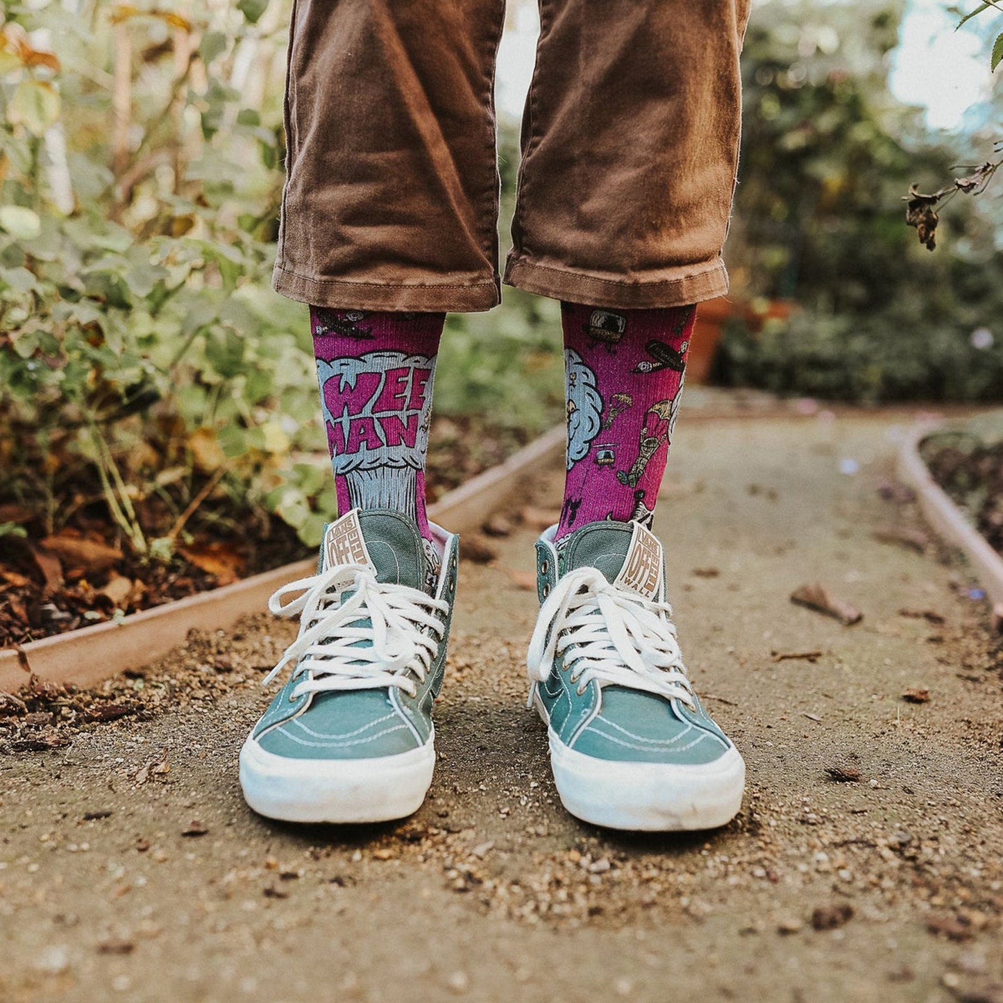 MERGE4 WEEMAN WAR PIGS strumpor