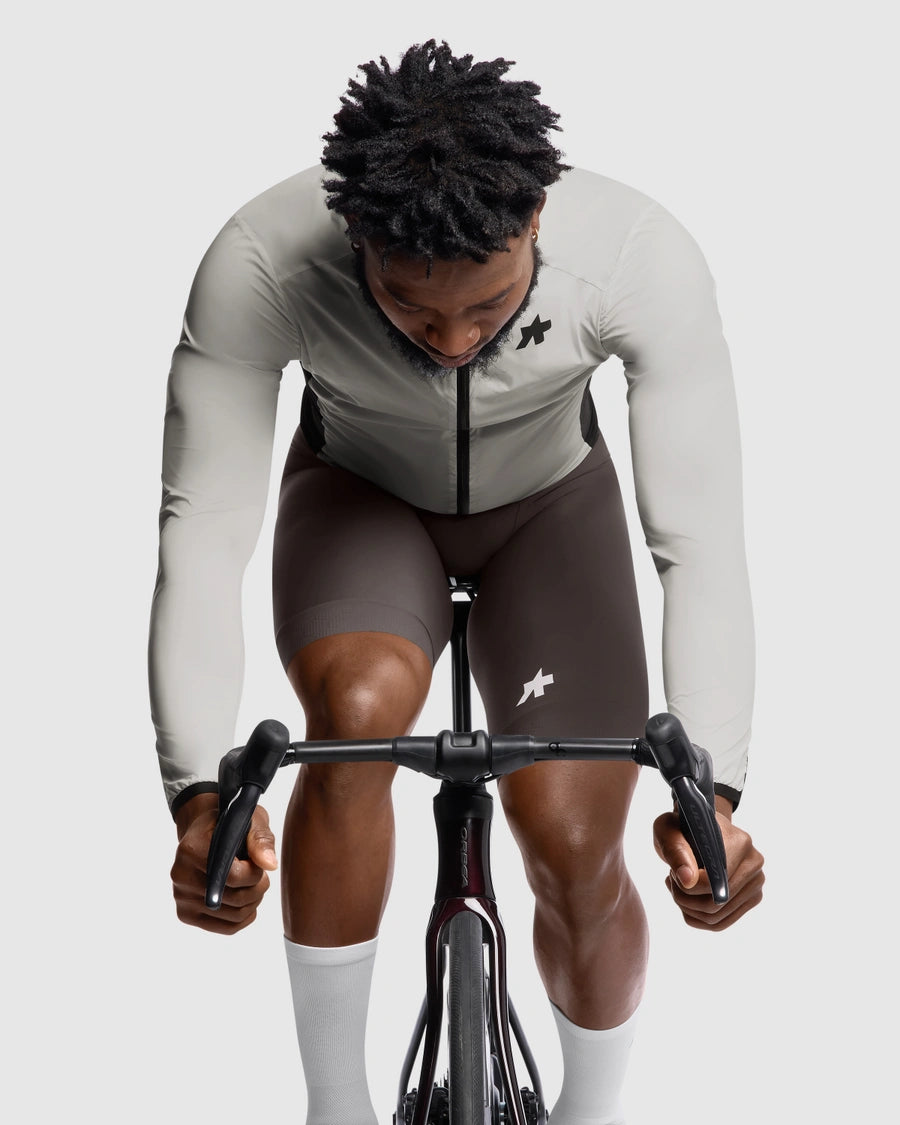 ASSOS MILLE GT WIND S11 Edge Almond Milk Jacka