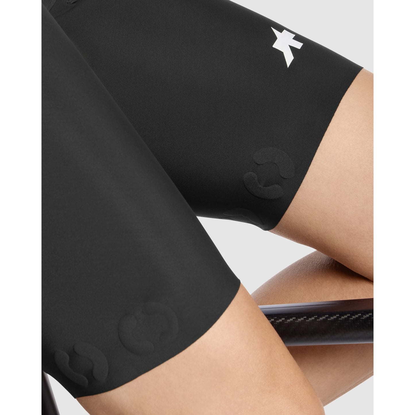 ASSOS DYORA R S11 Svart byxlinne för damer