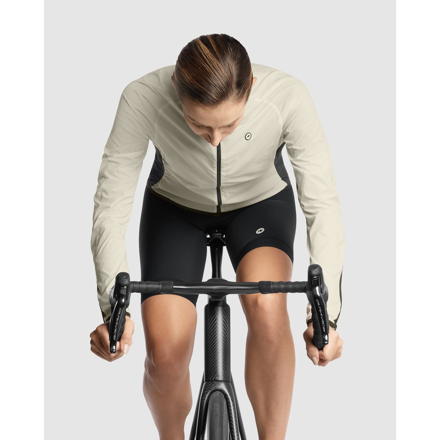 ASSOS UMA GT WIND C2 Damjacka Beige