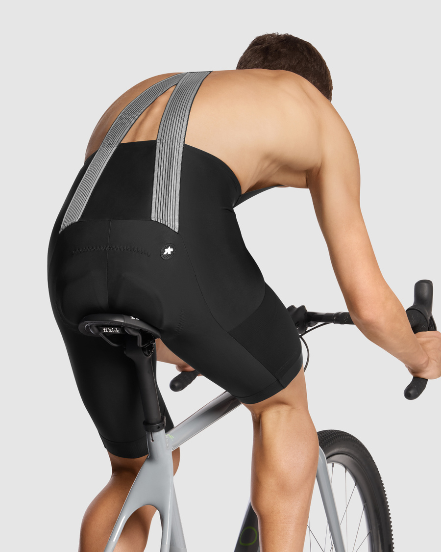 ASSOS TACTICA KIESKÄFER GRAVEL T5 Bib Short Svart