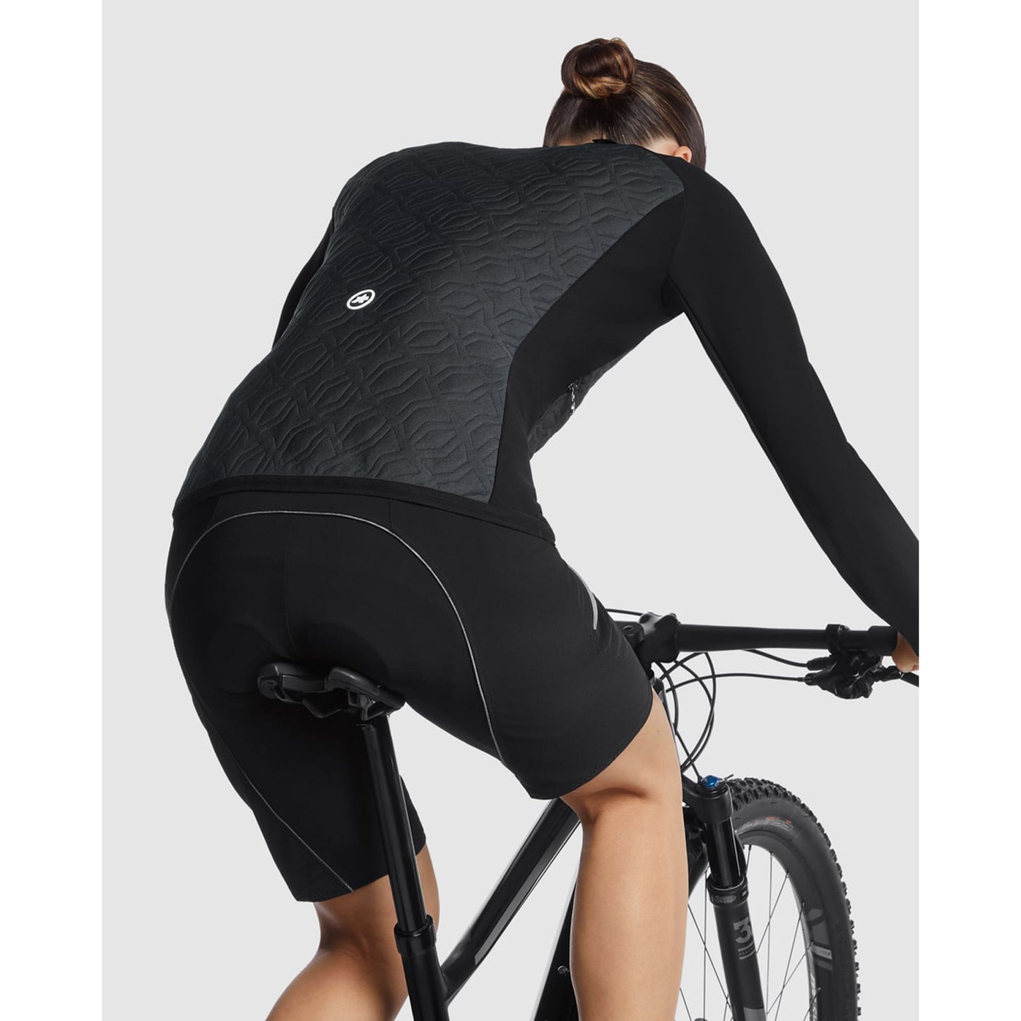 ASSOS TRAIL STEPPENWOLF SPRING FALL T3 Jacka Dam Grå