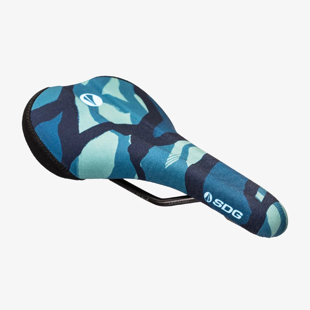 Sedlo SDG Bell V3 TERRA FIRMA Rails Lux Alloy Camo Blue