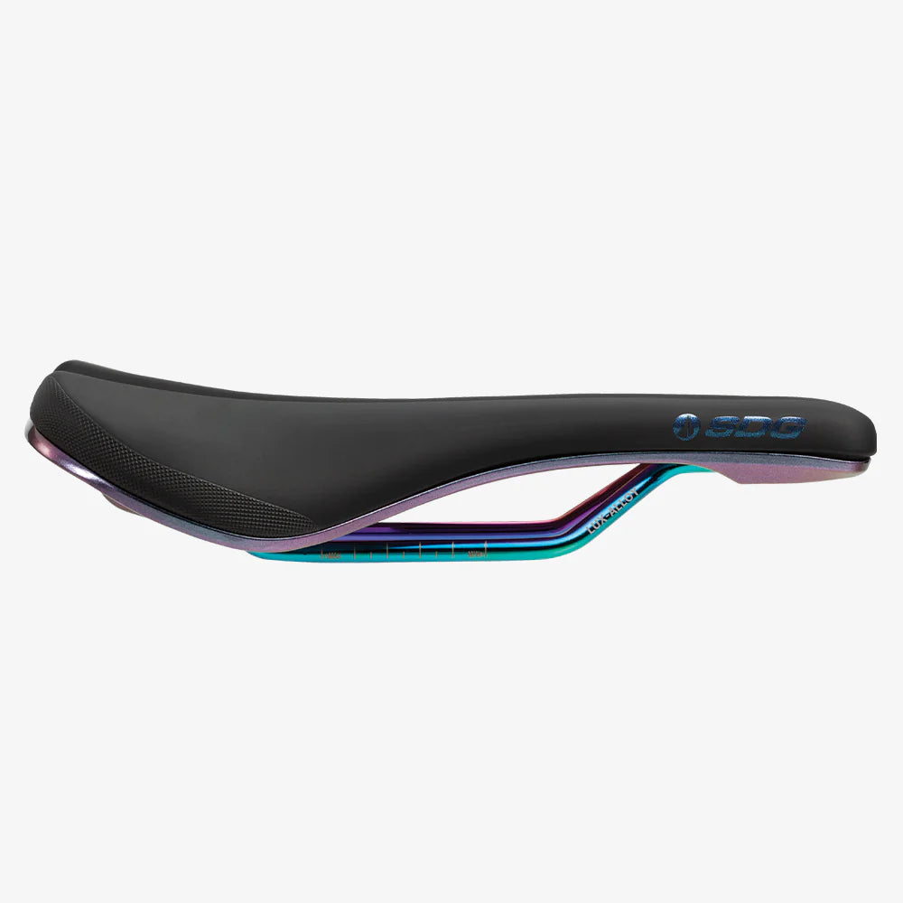 SDG BEL-AIR V3 Bränsleskena Lux-Alloy Oil Slick Sadel