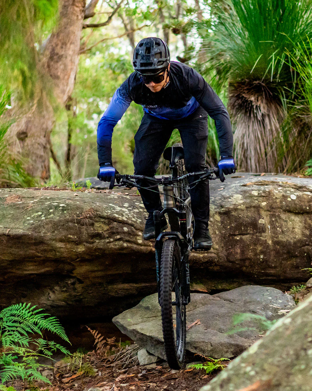 DHARCO RACE ULTRA Handskar Lila