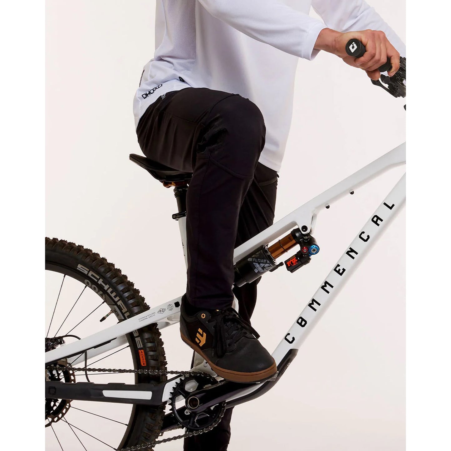 DHARCO GRAVITY Kalhoty černé