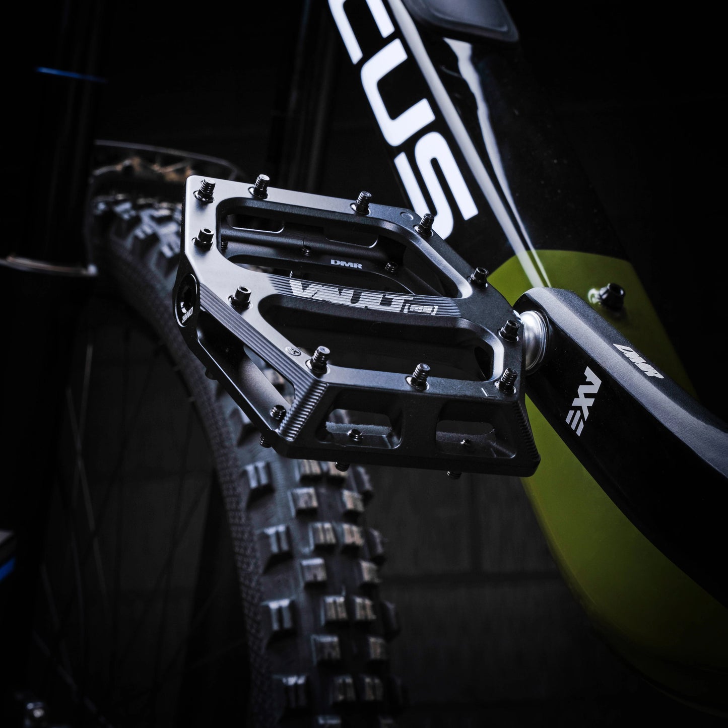 DMR VAULT MAG flade pedaler Sort