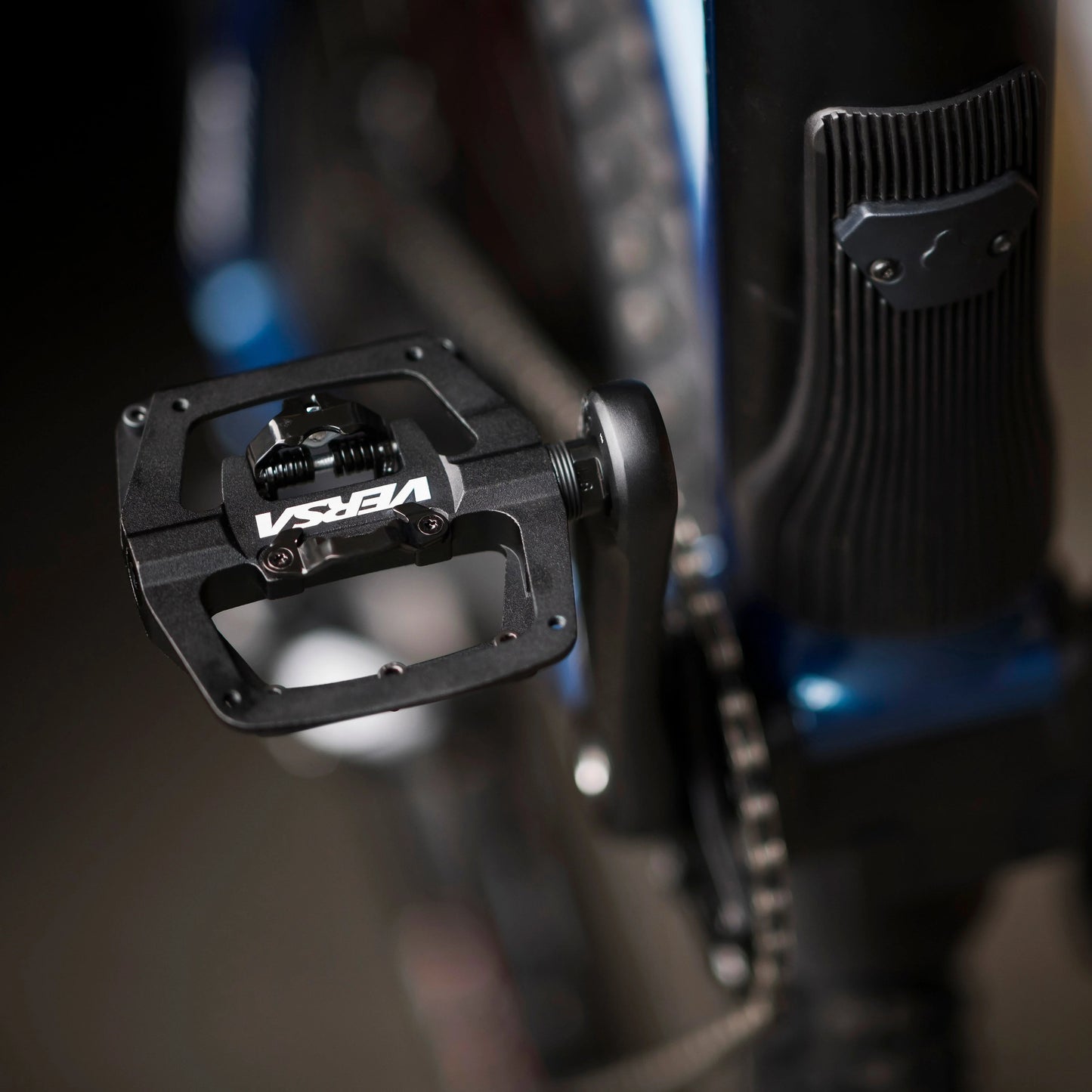 DMR VERSA Pedaler Svart