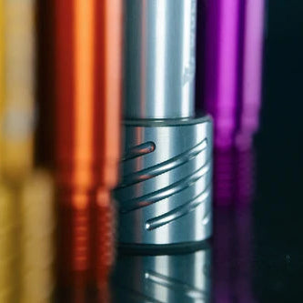 Osa předního kola WOLF TOOTH pro vidlice FOX (36,38,40) 15x110 mm Boost přední stříbrná