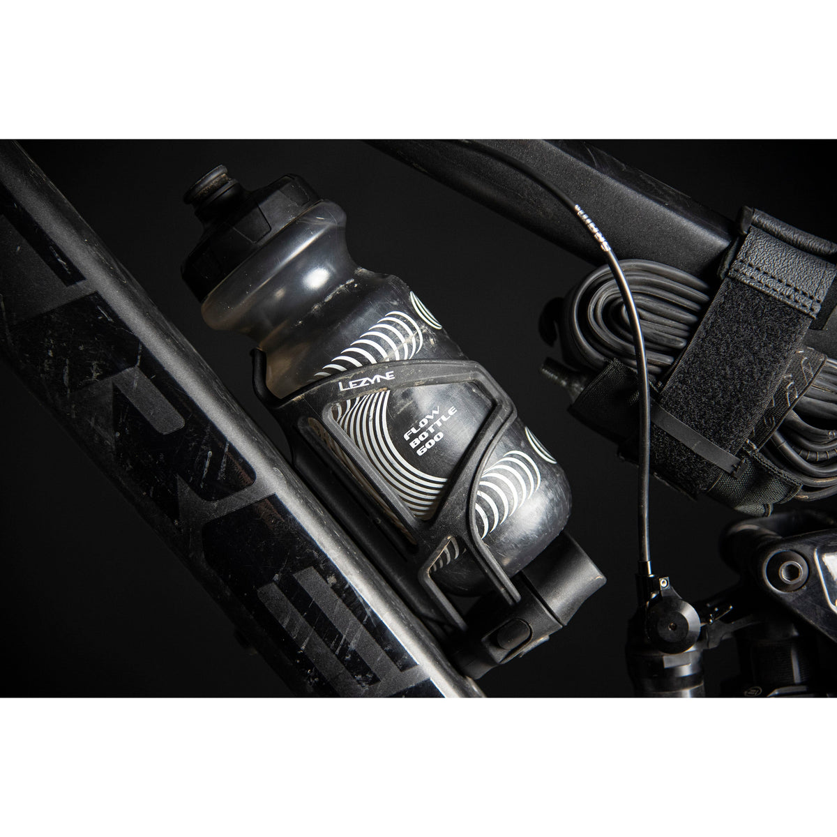 Bidon LEZYNE FLOW BOTTLE Gris