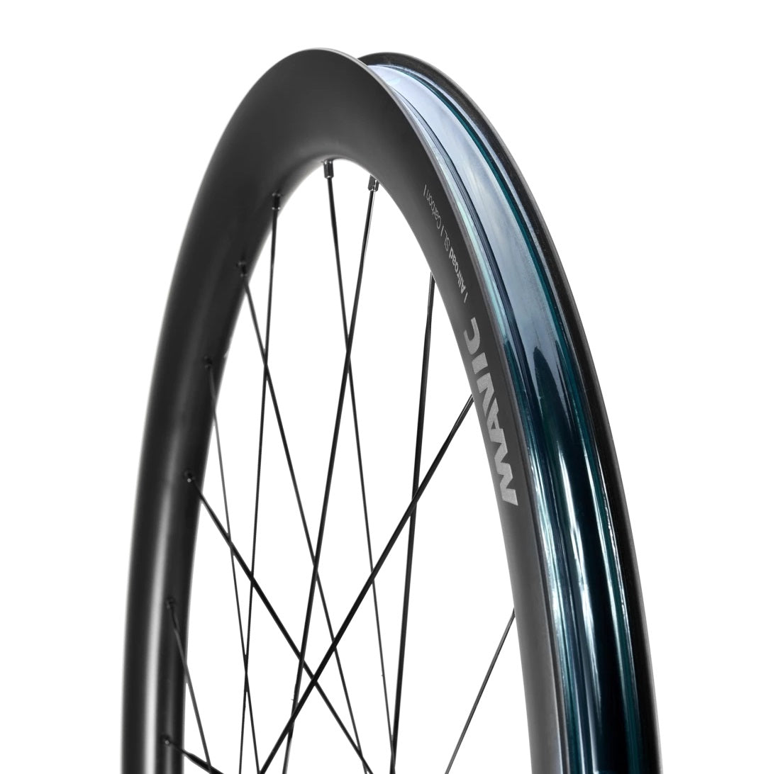 Par MAVIC ALLROAD SL CARBON DISC-fälgar med däck (Centerlock)