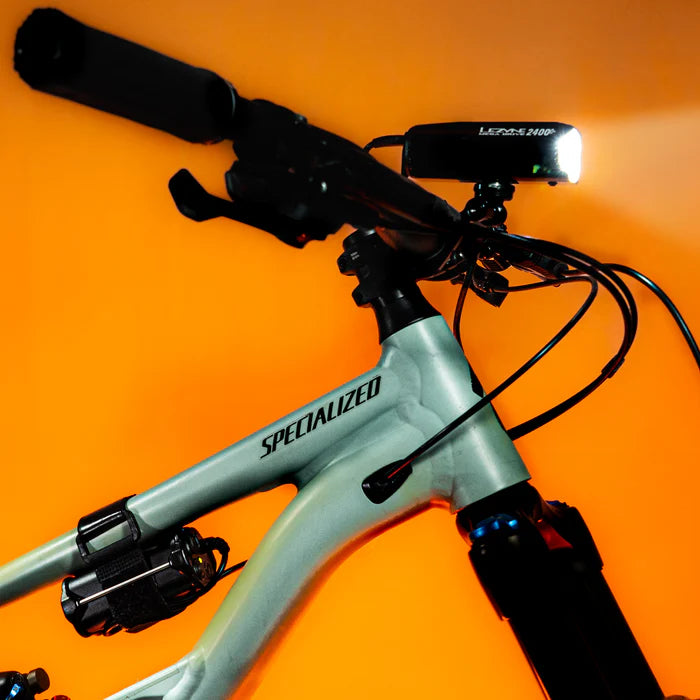 LEZYNE INFINITE LIGHT POWER PACK + batteri