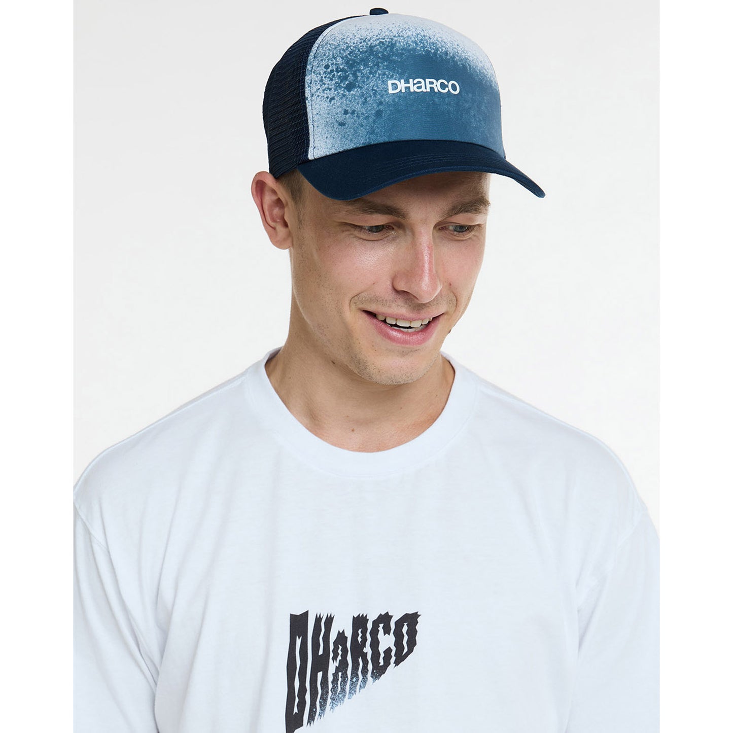 Casquette DHARCO CURVED PEAK TRUCKER NU WAVE Bleu