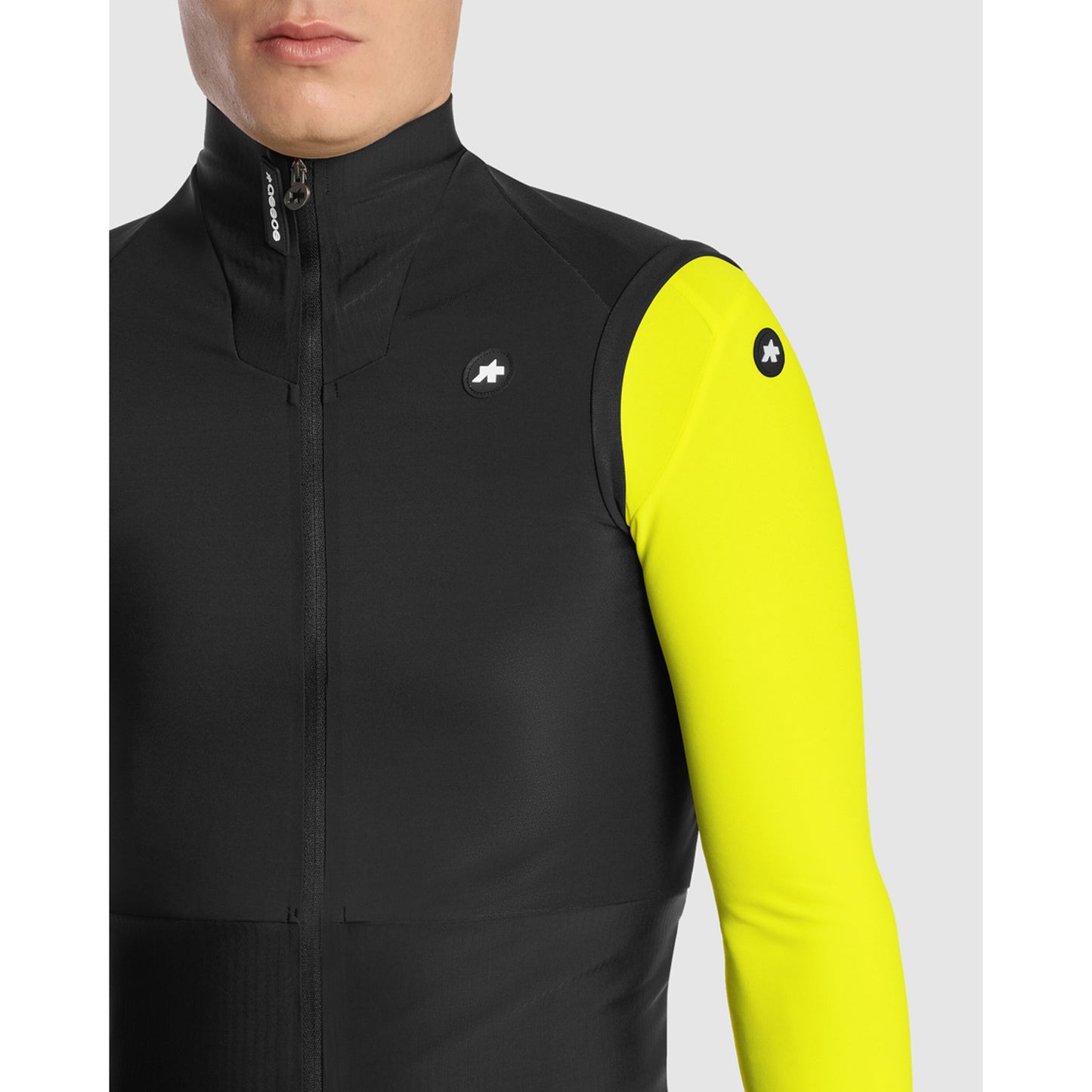 Bunda bez rukávů ASSOS EQUIPE R S11 Black Series