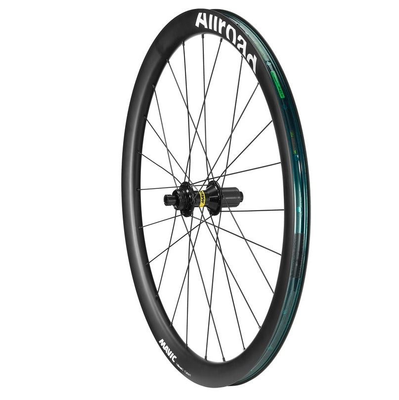 Para kół MAVIC ALLROAD S CARBON DISC przystosowanych do jazdy bezdętkowej (centralna blokada)