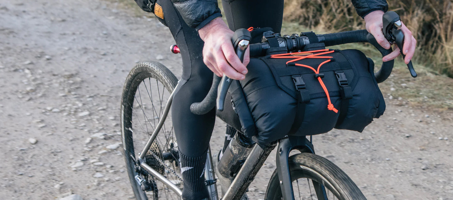 Styrtaske RESTRAP BAR BAG 14 L Sort