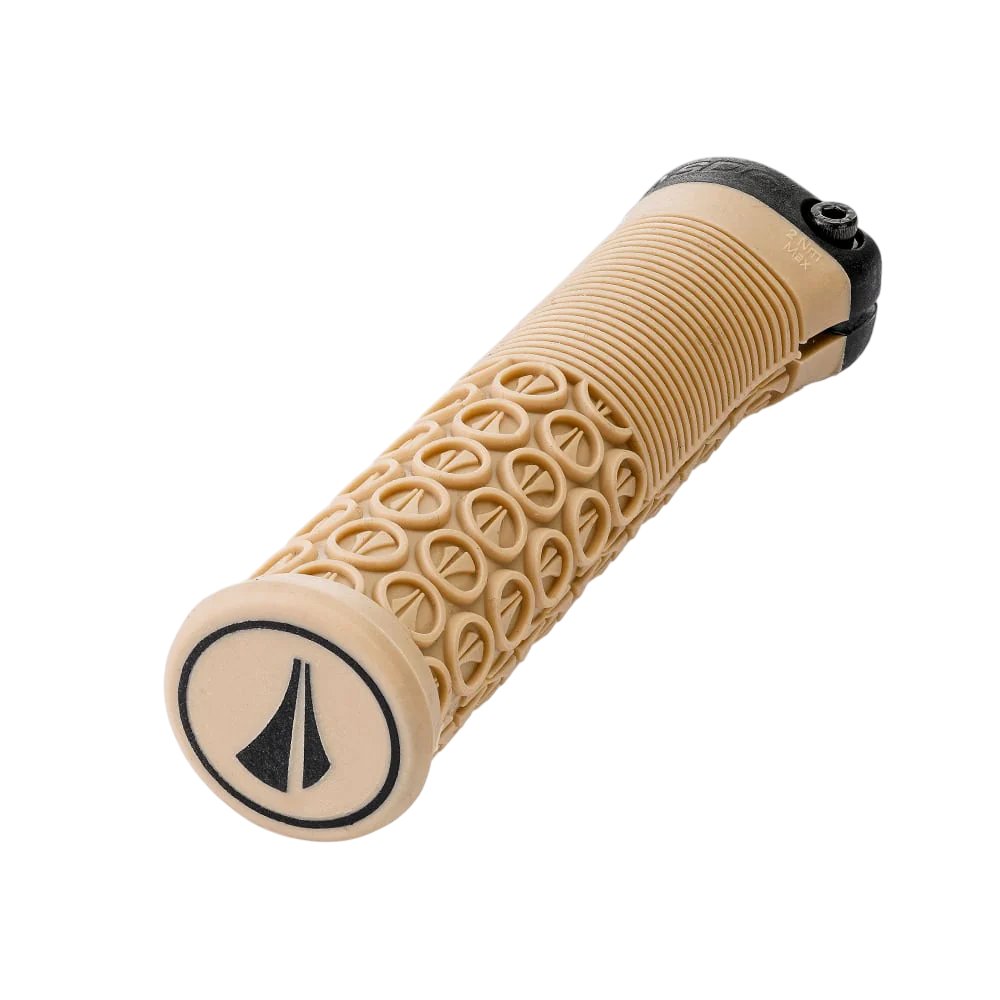 SDG THRICE-grepp 136 mm Beige Tan