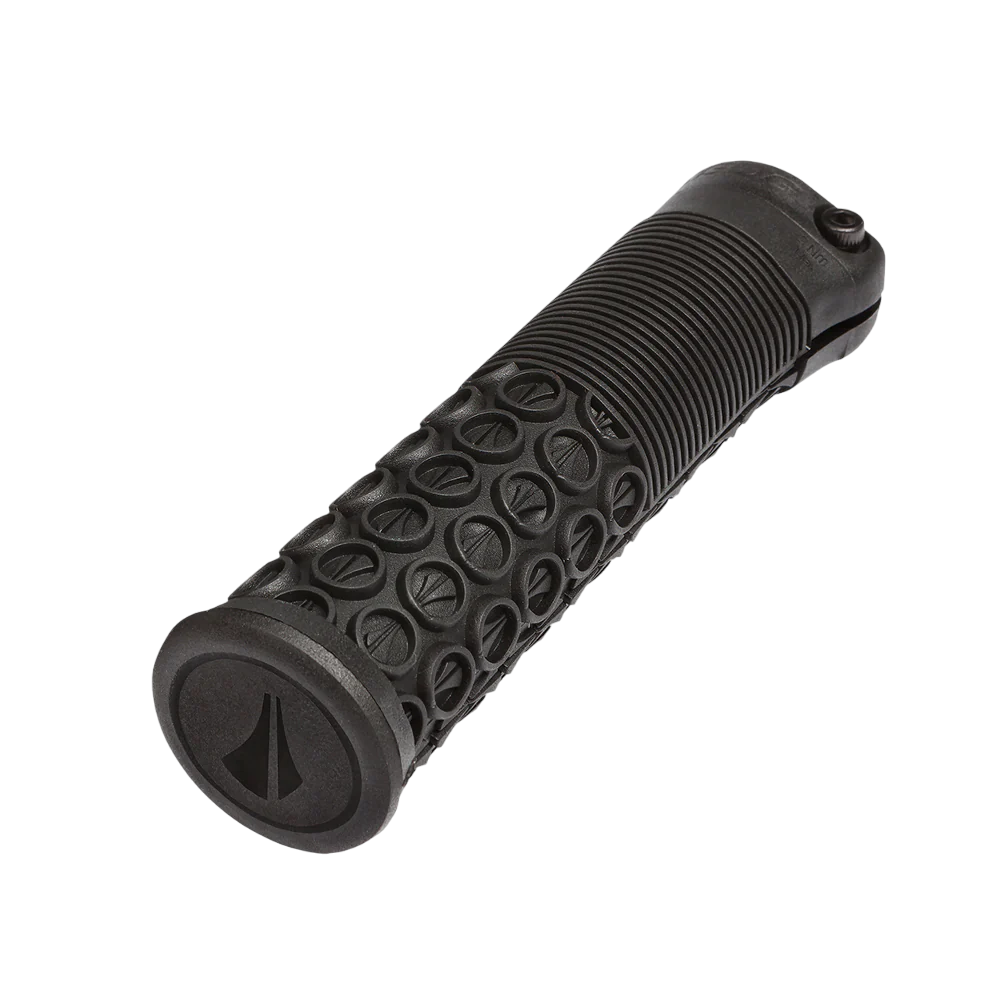 SDG THRICE handtag 136 mm Svart