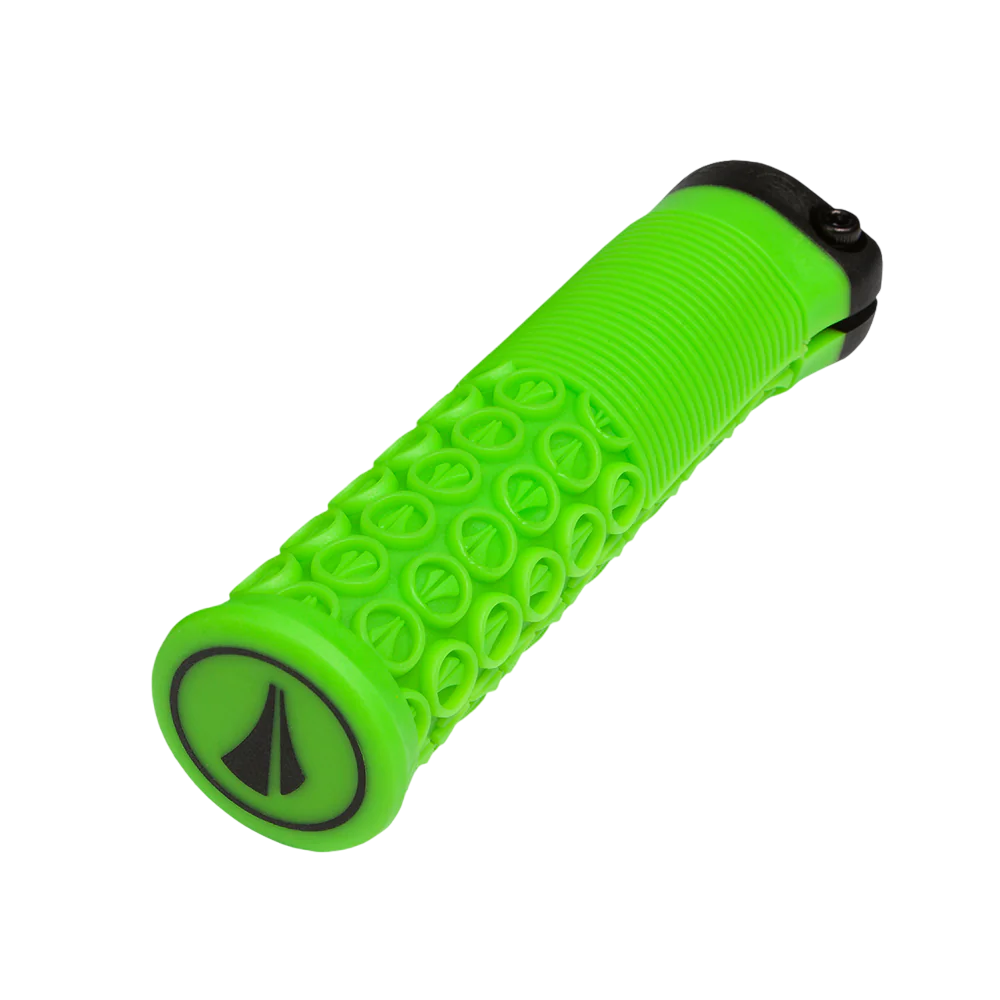 SDG THRICE grepp 136 mm Fluo Green