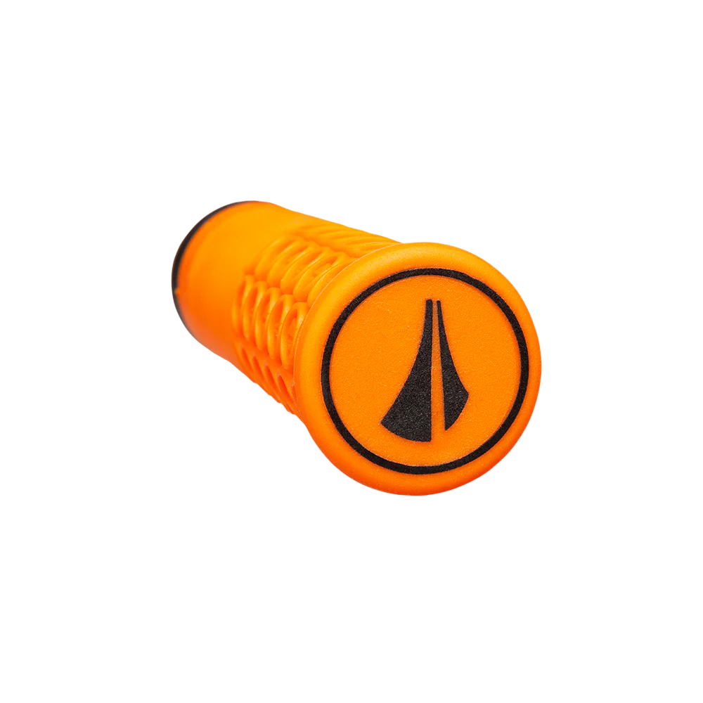 SDG THRICE-grepp 136 mm Orange
