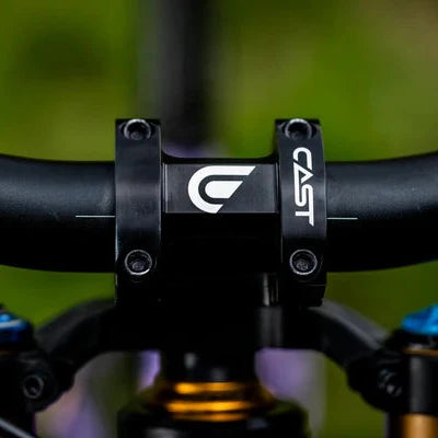 Dřík CAST DFX DIRECT MOUNT černý