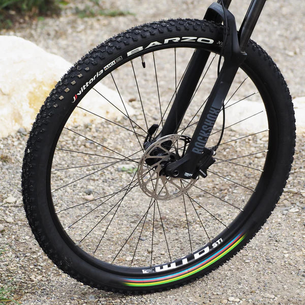 VITTORIA BARZO XC 29x2.25 "UCI Rainbow Edition" Opona bezdętkowa, miękka, czarna