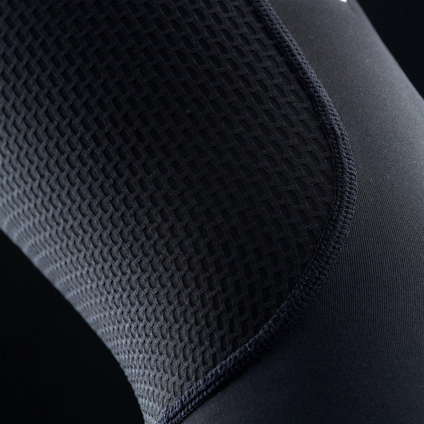 ION E-SLEEVE AMP Elbow Pads Czarny