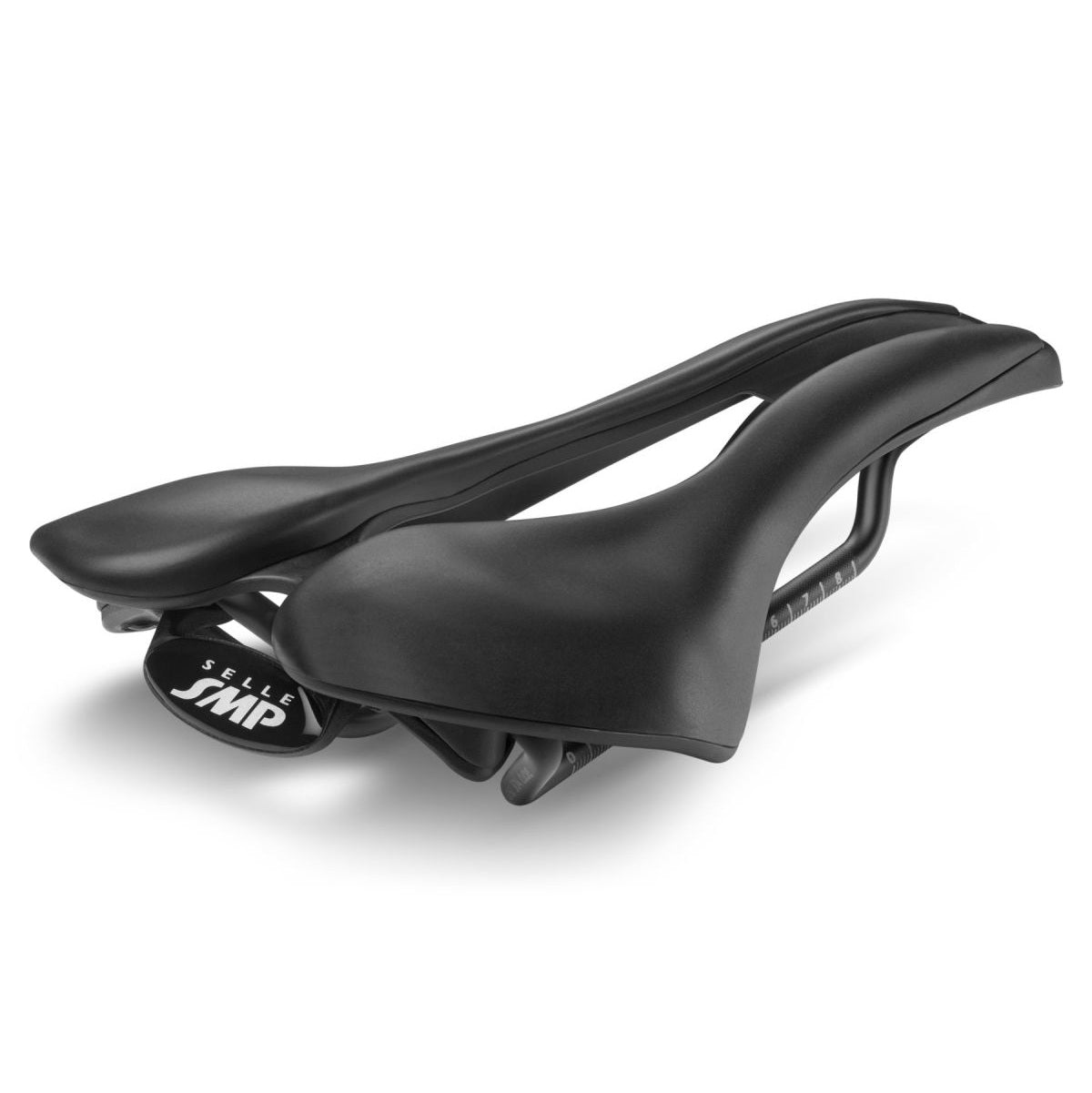 SMP EVO20C Sadel 140 mm bred Svarta rostfria stålskenor