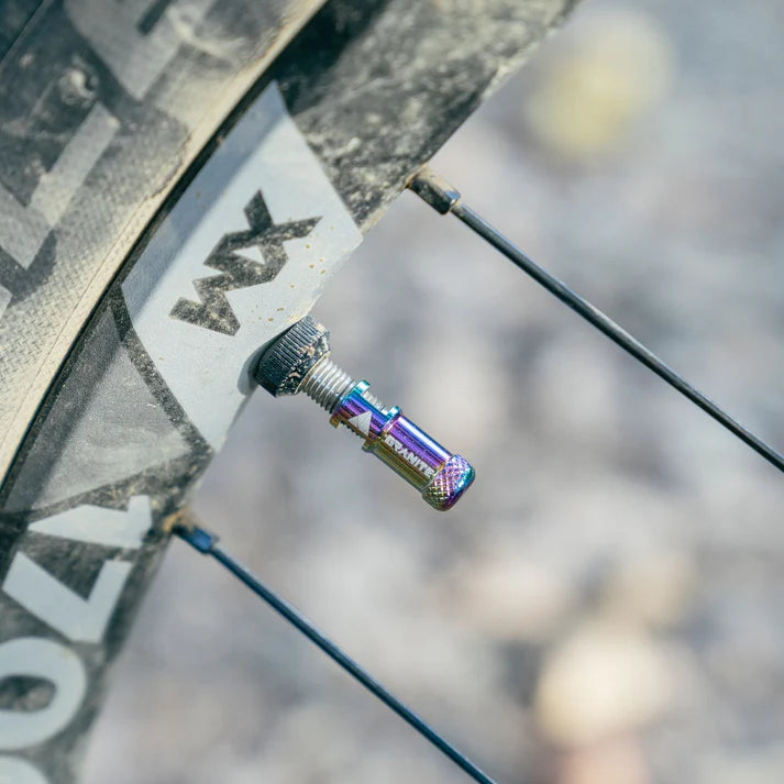 GRANITE DESIGN JUICY NIPPLE Odstraňovač uzávěru ventilu (x2) Ropa