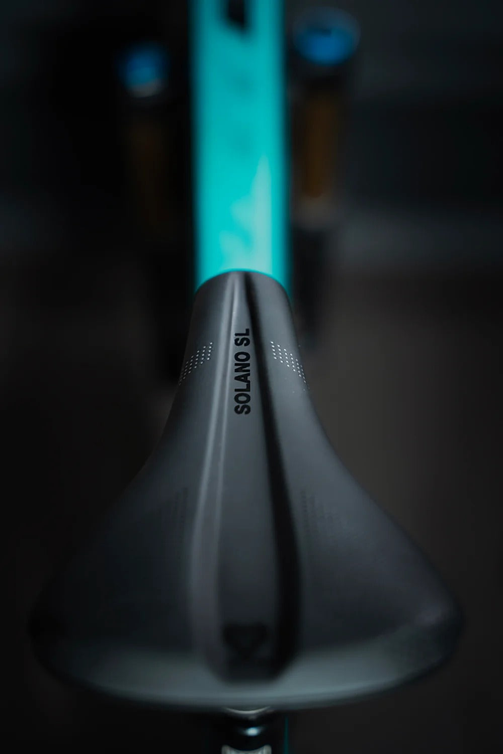 WTB SOLANO SL sedlo 157mm titanové lišty černé
