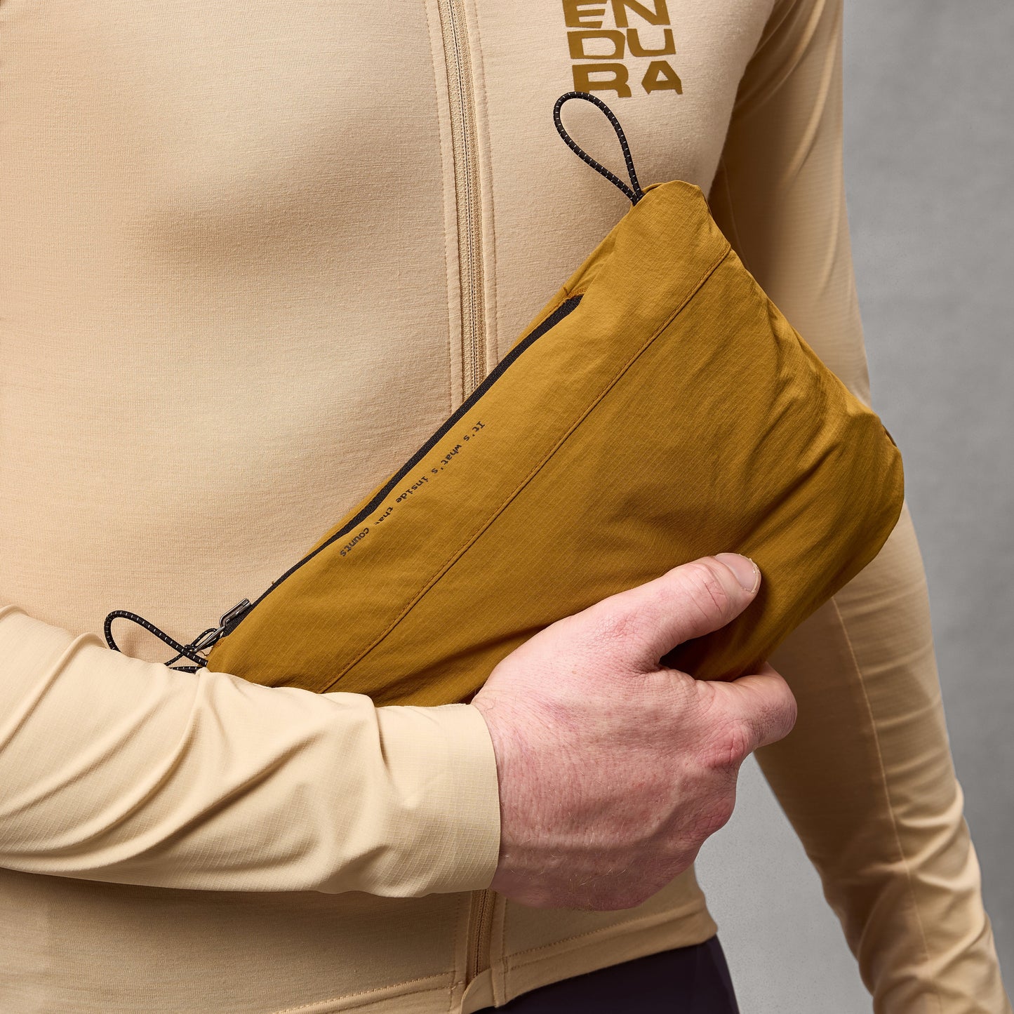 Brązowa kurtka ENDURA ALLTRACK RIDE PACKABLE Jacket