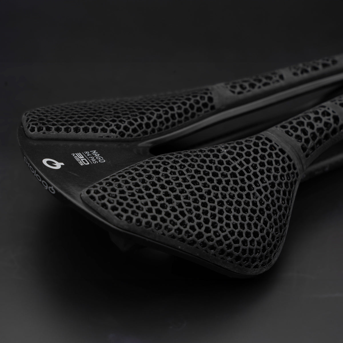 Siodełko PROLOGO NAGO R4 PAS 3DMSS