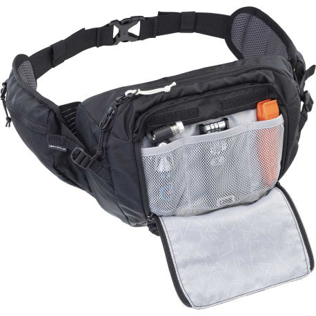 EVOC HIP PACK 3 L + 1,5 L vattenpåse Svart