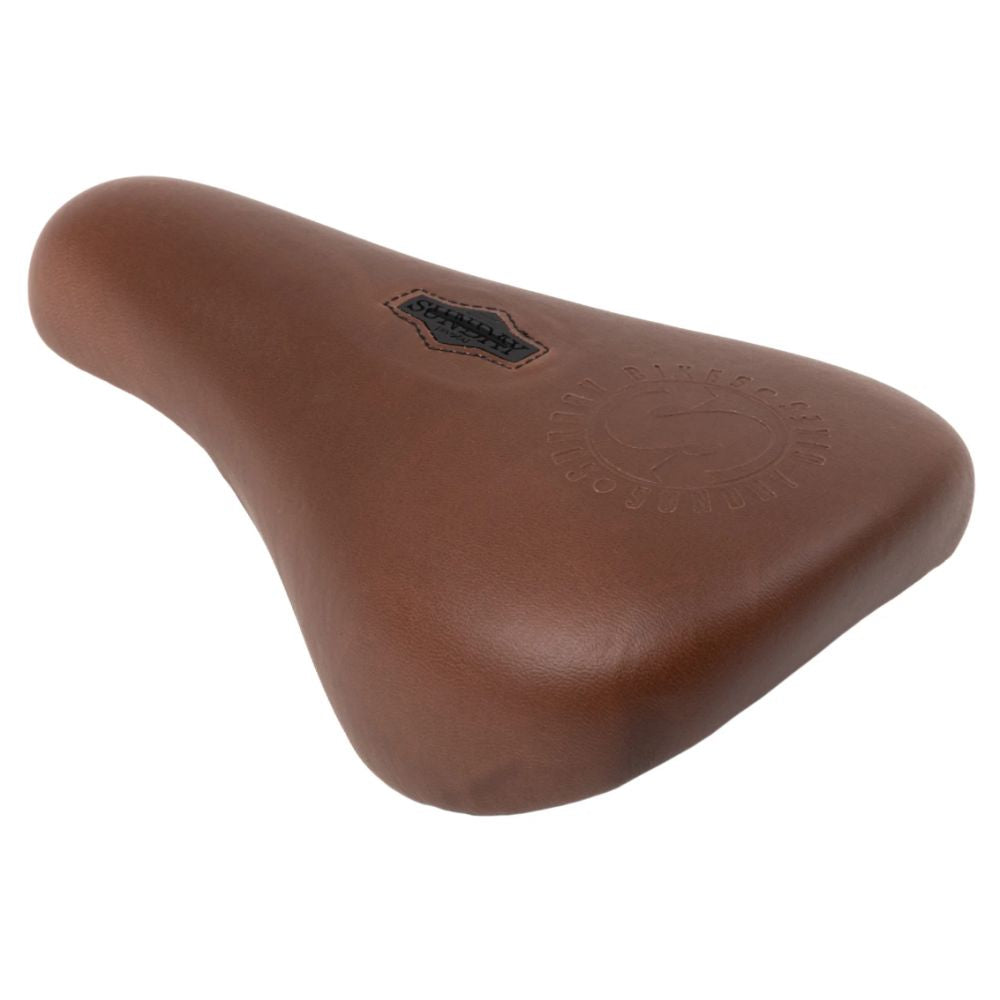 Selle SUNDAY BADGE PERFORATED PIVOTAL Marron