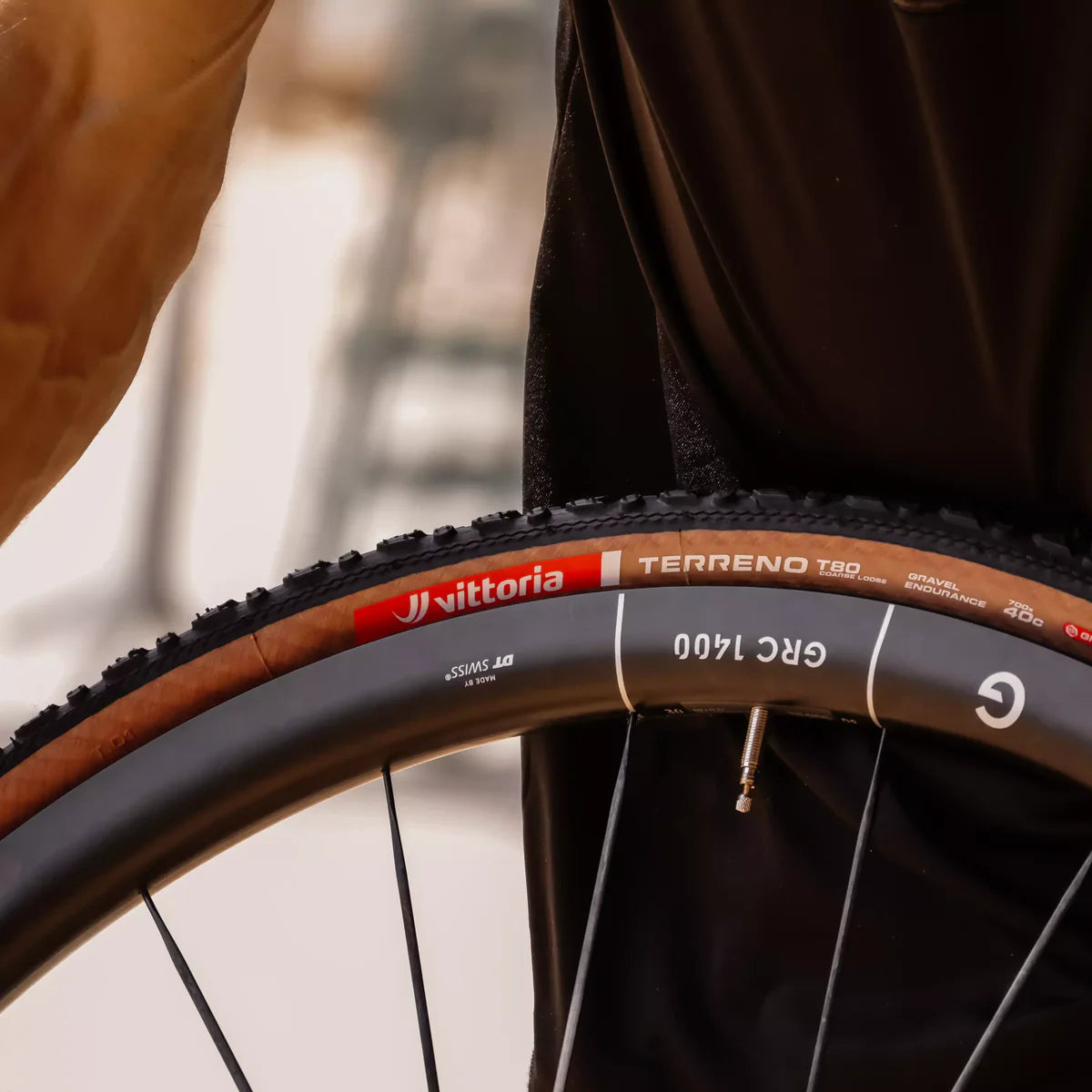 Pneumatika VITTORIA TERRENO T80 COARSE LOOSE 700x40c Gravel Endurance Tubeless Ready Soft Brown