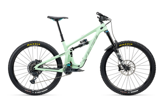 YETI SB160 29" C-SERIES-sæt og PERFORMANCE C2 Radium 2024-monteringssæt