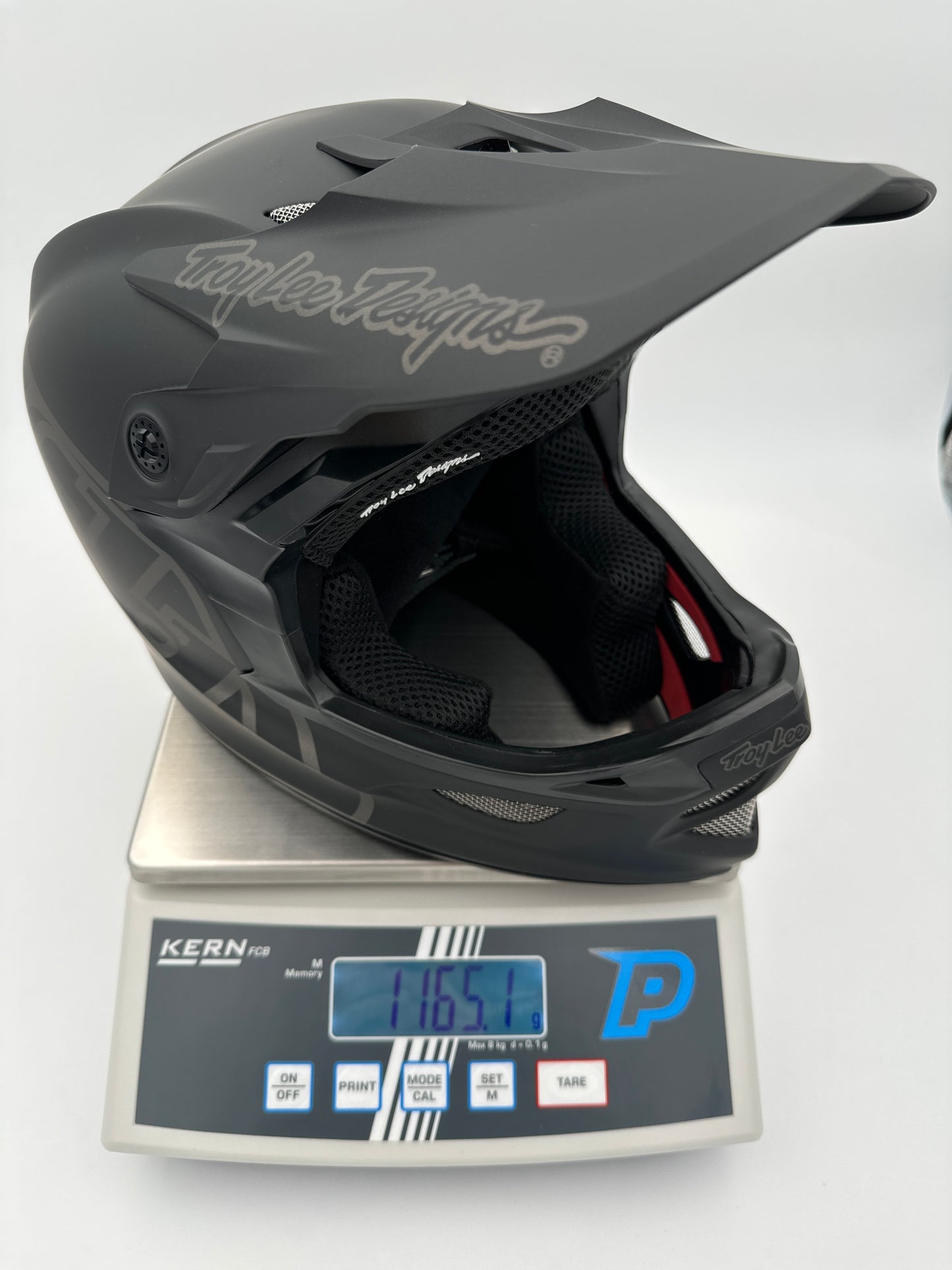 Casque VTT TROY LEE DESIGNS D3 FIBERLITE MONO Noir