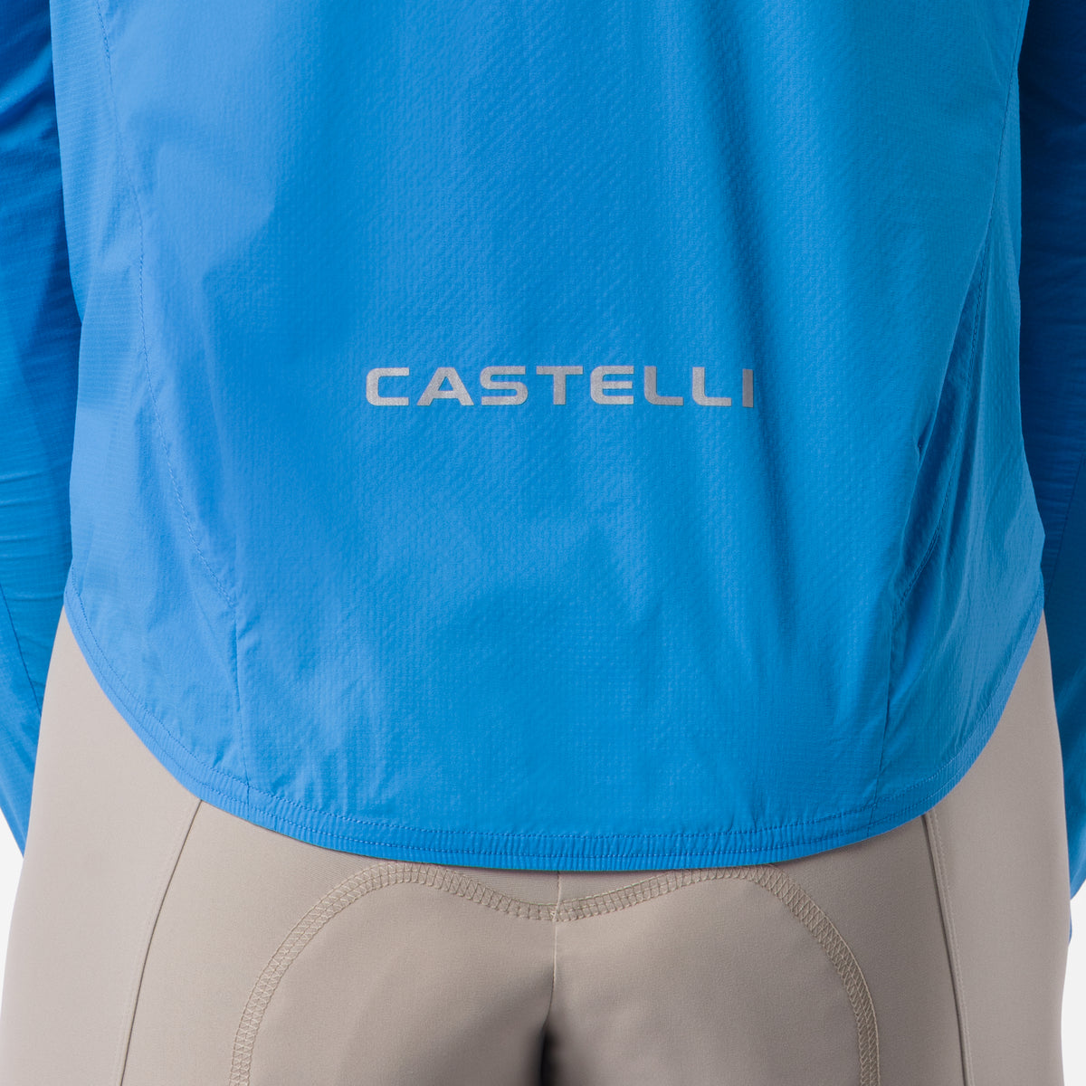 Veste CASTELLI Transition Air Bleu – détail du logo au dos