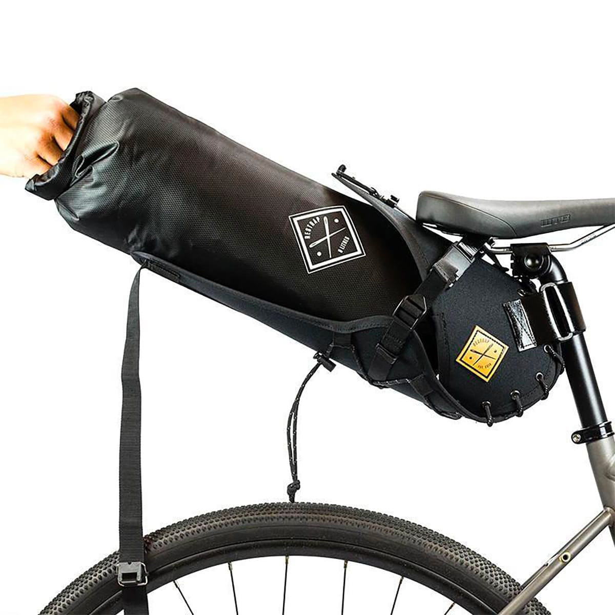 Sacoche de Selle RESTRAP SADDLE BAG Noir + DRY BAG